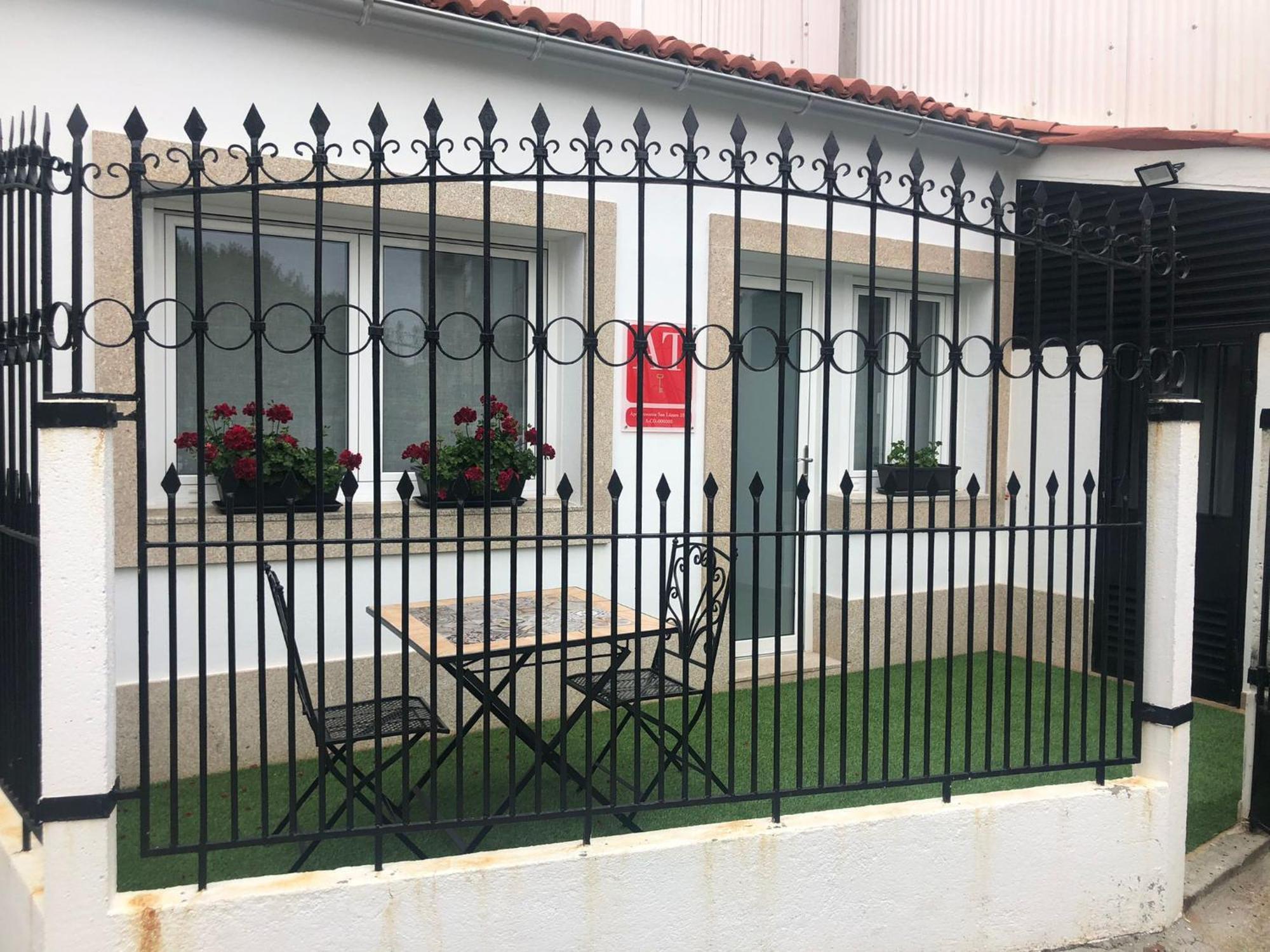 Apartamentos San Lazaro Santiago de Compostela Exterior foto